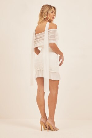 Closet - Vestido Curto Franzido e Babado Diana