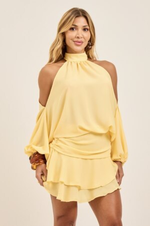 CLOSET: Moda Feminina Elegante, Exclusiva e Atemporal - Vestido Curto Com Babados e Manga Longa Rosana