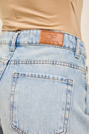 Closet - Calça Jeans Pantalona Clo