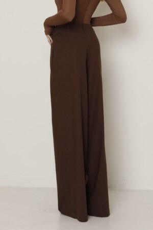 CLOSET: Moda Feminina Elegante, Exclusiva e Atemporal - Calça Reta Linho Deise