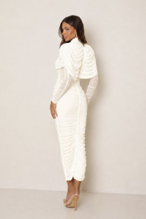 CLOSET: Moda Feminina Elegante, Exclusiva e Atemporal - Vestido Midi Franzido Com Manga Tule Olívia