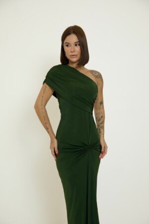 CLOSET: Moda Feminina Elegante, Exclusiva e Atemporal - Vestido Longo Com Faixa No Ombro Esmeralda