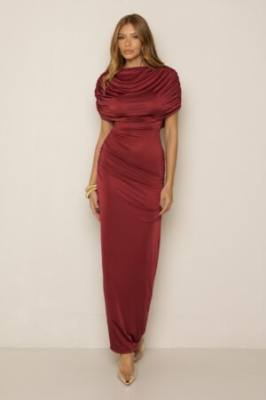 CLOSET: Moda Feminina Elegante, Exclusiva e Atemporal - Vestido Cropped Ombro a Ombro Lorena