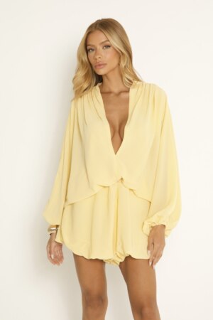 CLOSET: Moda Feminina Elegante, Exclusiva e Atemporal - Macaquinho balone com manga bufante Polyanna