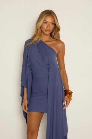 CLOSET: Moda Feminina Elegante, Exclusiva e Atemporal - Vestido curto Rebecca