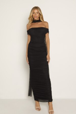 CLOSET: Moda Feminina Elegante, Exclusiva e Atemporal - Vestido mídi tule ombro a ombro Day